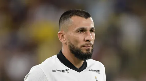 Junior Alonso encaminha saída do Atlético-MG, revela Lucas Tanaka