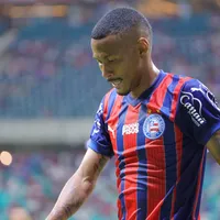 Ademir faz trabalho físico separado e vira dúvida contra o Flamengo