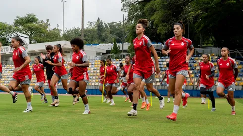 Inter focado na briga pelas primeiras posições do Brasileirão Feminino - Foto: Lara Vantzen/Internacional