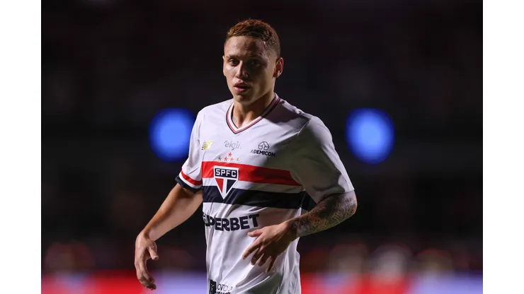 SP - SAO PAULO - 31/01/2026 - PAULISTA 2026, SAO PAULO X SANTOS - Maik jogador do Sao Paulo durante partida contra o Santos no estadio Morumbi pelo campeonato Paulista 2026. Foto: Marcello Zambrana/AGIF
