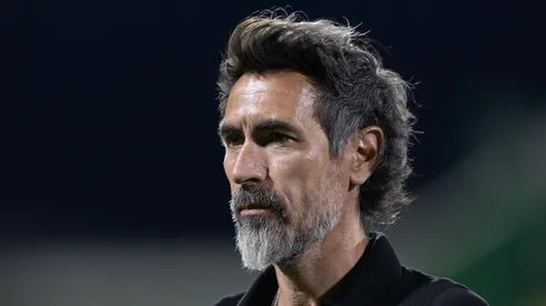 Eduardo Domínguez técnico do Atlético-MG durante partida contra o Chapecoense no estádio Arena Conda pelo campeonato Brasileiro A 2026. Foto: Liamara Polli/AGIF