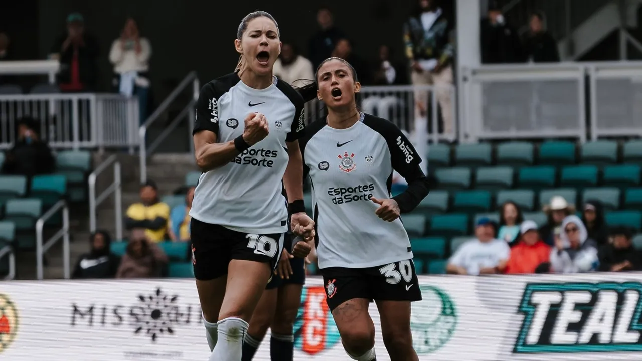 Gabi Zanotti comemora o gol marcado pelo Corinthians contra o América - Foto: Marcela Urbani/Corinthians