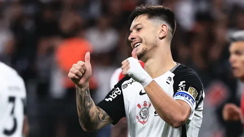 Rodrigo Garro jogador do Corinthians durante partida contra o Santa Fe no estadio Arena Corinthians pelo campeonato Copa Libertadores 2026. Foto: Ettore Chiereguini/AGIF