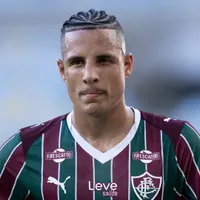 Arana minimiza adiamento após derrota