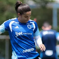 Cruzeiro confirma cirurgia no joelho de Millene