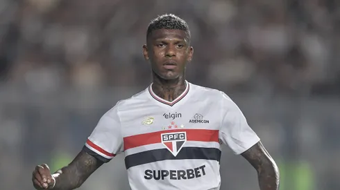 Arboleda deve sair do São Paulo.