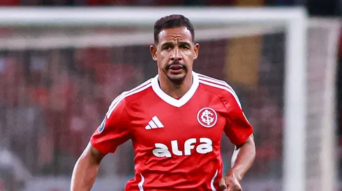 Fernando jogador do Internacional durante partida contra o Bahia no estadio Beira-Rio pelo campeonato Copa Libertadores 2025. Foto: Maxi Franzoi/AGIF