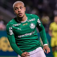 Vitor Roque deve voltar aos jogos em Palmeiras x Athletico-PR
