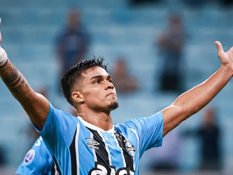 Grêmio tenta vender Arezo por R$ 19 milhões