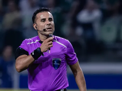 Conmebol divulga áudio do VAR em pênalti do Palmeiras