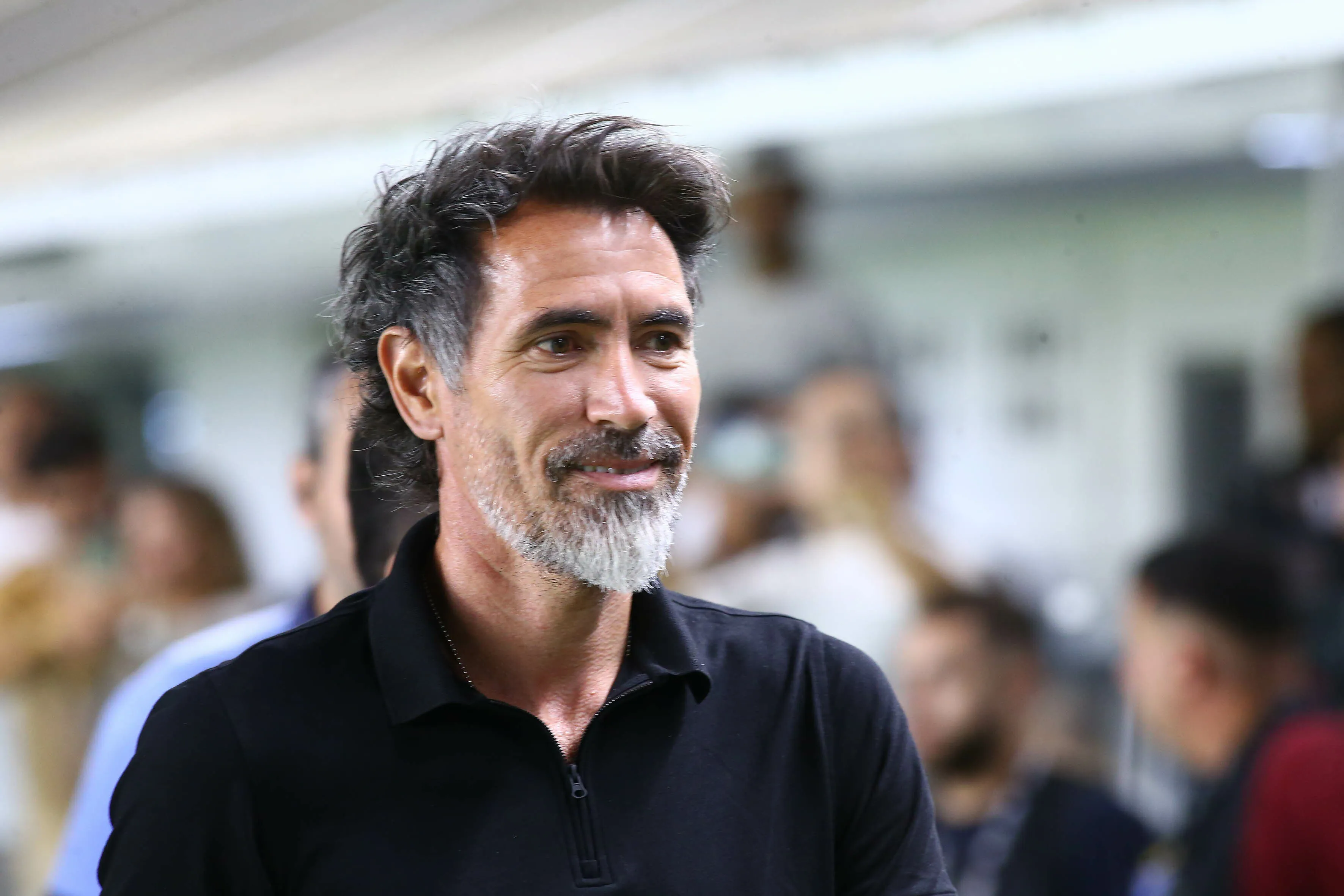 SP – SANTOS – 11/04/2026 – BRASILEIRO A 2026, SANTOS X ATLETICO-MG – Eduardo Dominguez tecnico do Atletico-MG durante partida contra o Santos no estadio Vila Belmiro pelo campeonato Brasileiro A 2026. Foto: Mauricio De Souza/AGIF