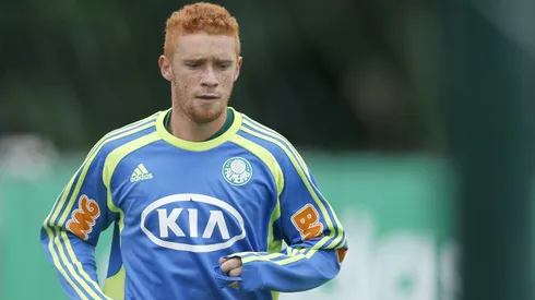 Souza. Treino do Palmeiras no CT Academia de Futebol. 18 de Marco de 2013, Sao Paulo, Sao Paulo, Brasil.