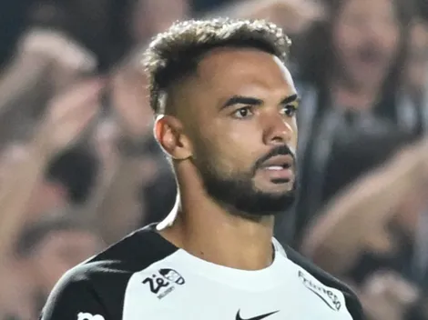 Raniele revela cobrança de Diniz no Corinthians