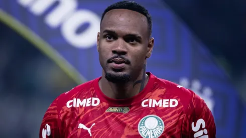 Carlos Miguel durante confronto contra o Botafogo no Brasileirão de 2026. Foto: Ettore Chiereguini/AGIF