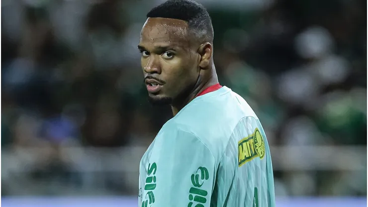 Carlos Miguel durante confronto contra o Guarani no Campeonato Paulista de 2026.