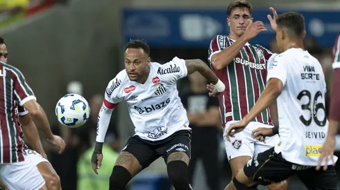 Neymar em Santos x Fluminense. Foto: Jorge Rodrigues/AGIF