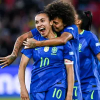 Arthur Elias reforça desejo de contar com Marta na Copa