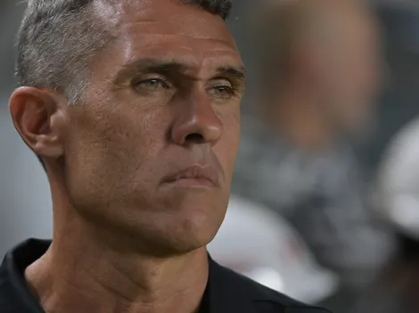 Bruno Lazaroni recebe aumento no Vasco, após proposta do Corinthians