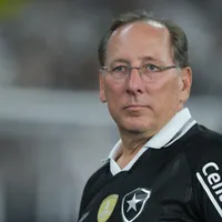 Textor admite desejo de investir no Frankfurt e revolta torcida do Botafogo