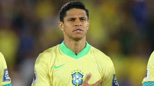 Douglas Santos entrou na mira do Flamengo