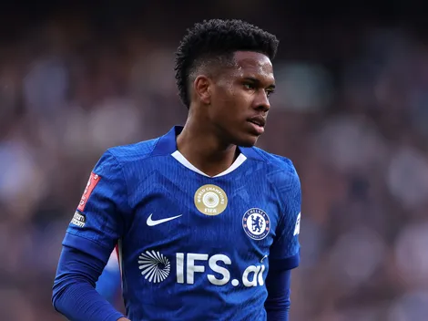 Estêvão sai machucado e vira alerta na Seleção Brasileira