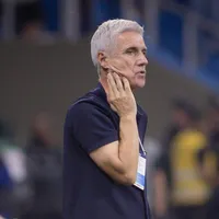 Grêmio se expõe ao tentar ser ofensivo e perde para o Cruzeiro