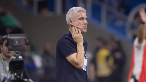 Luis Castro tecnico do Gremio. Foto: Maxi Franzoi/AGIF