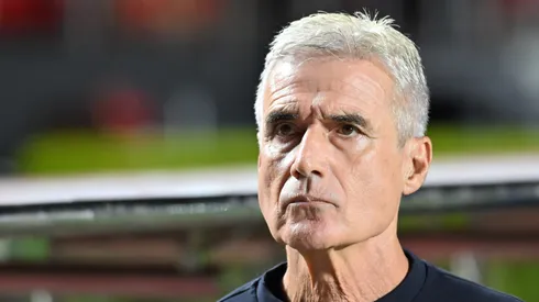 Luís Castro técnico do Grêmio durante partida contra o São Paulo no estádio Morumbi pelo campeonato Brasileiro A 2026. Foto: Jota Erre/AGIF