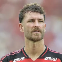 Flamengo busca renovar com Léo Pereira sondagens da Europa