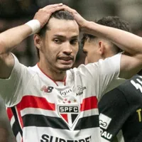 São Paulo pode perder Bobadilla após volante ir ao hospital