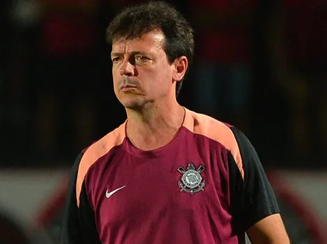 Diniz revela possibilidade de entrar com time reserva em Barra x Corinthians