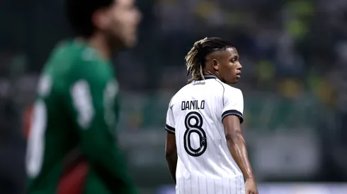 Danilo jogador do Botafogo durante partida contra o Palmeiras no estadio Arena Allianz Parque pelo campeonato Brasileiro A 2026. Foto: Marcello Zambrana/AGIF