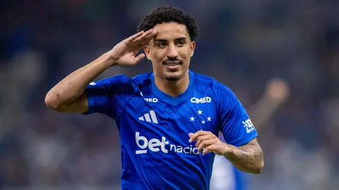 Christian jogador do Cruzeiro comemora seu gol durante partida contra o Gremio no estadio Mineirao pelo campeonato Brasileiro A 2026. Foto: Fernando Moreno/AGIF
