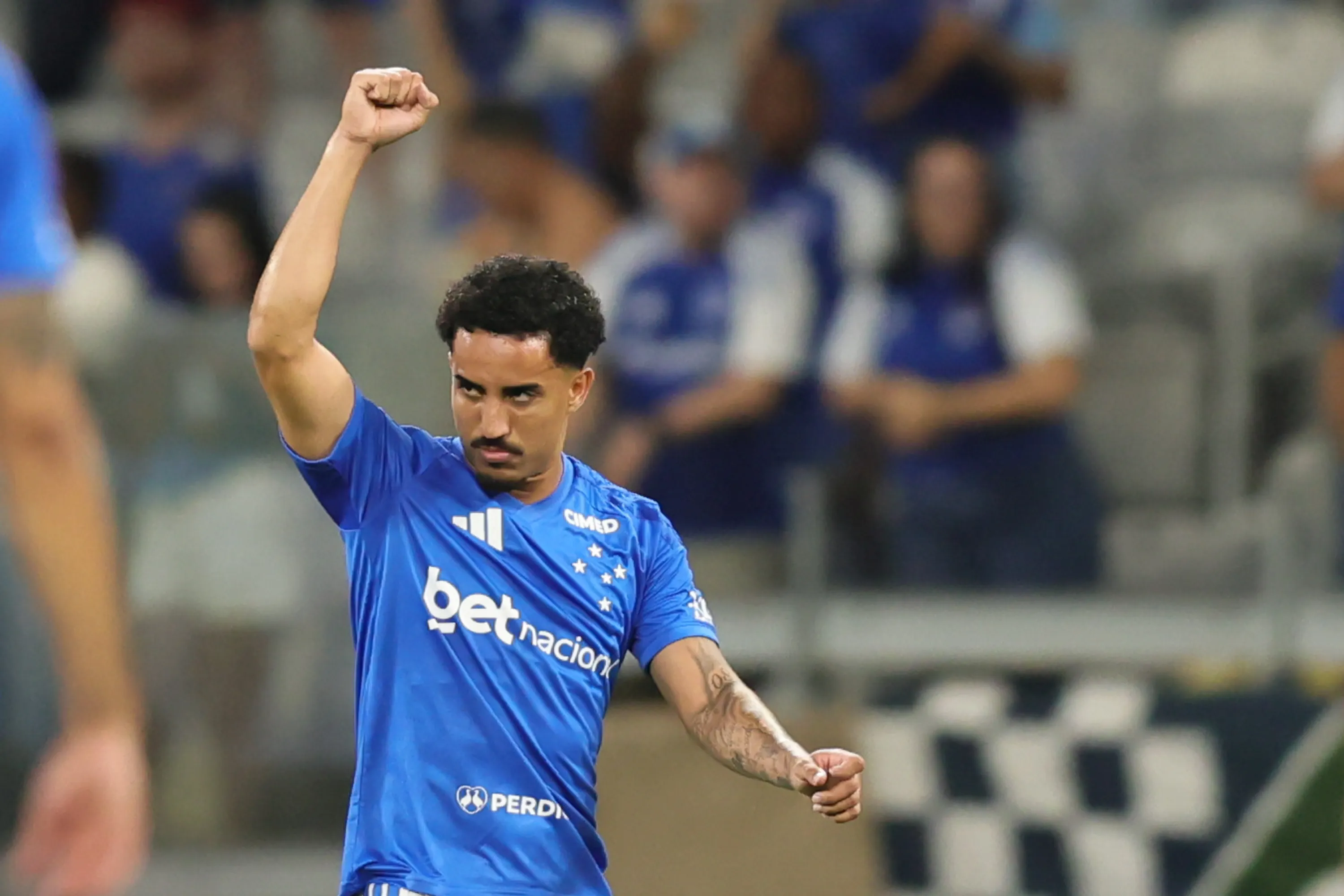 MG – BELO HORIZONTE – 15/03/2026 – BRASILEIRO A 2026, CRUZEIRO X VASCO – Christian jogador do Cruzeiro comemora seu gol durante partida contra o Vasco no estadio Mineirao pelo campeonato Brasileiro A 2026. Foto: Gilson Lobo/AGIF