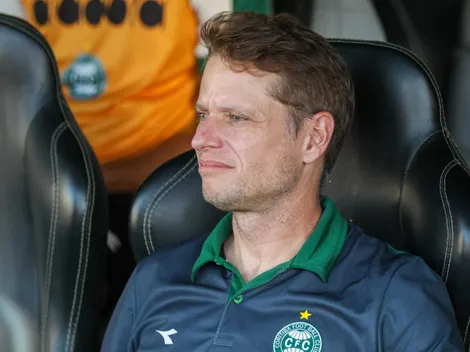Seabra aprova postura do Coritiba em vitória sobre o Atlético-MG