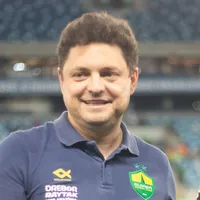 Cristiano Dresch, presidente do Cuiabá, volta a cobrar o Santos