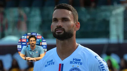 Willian José, jogador do Bahia durante execução do hino nacional antes da partida contra o Vitoria/Charles Hembert em coletiva (Imagem: Walmir Cirne/AGIF/Letícia Martins/EC Bahia)