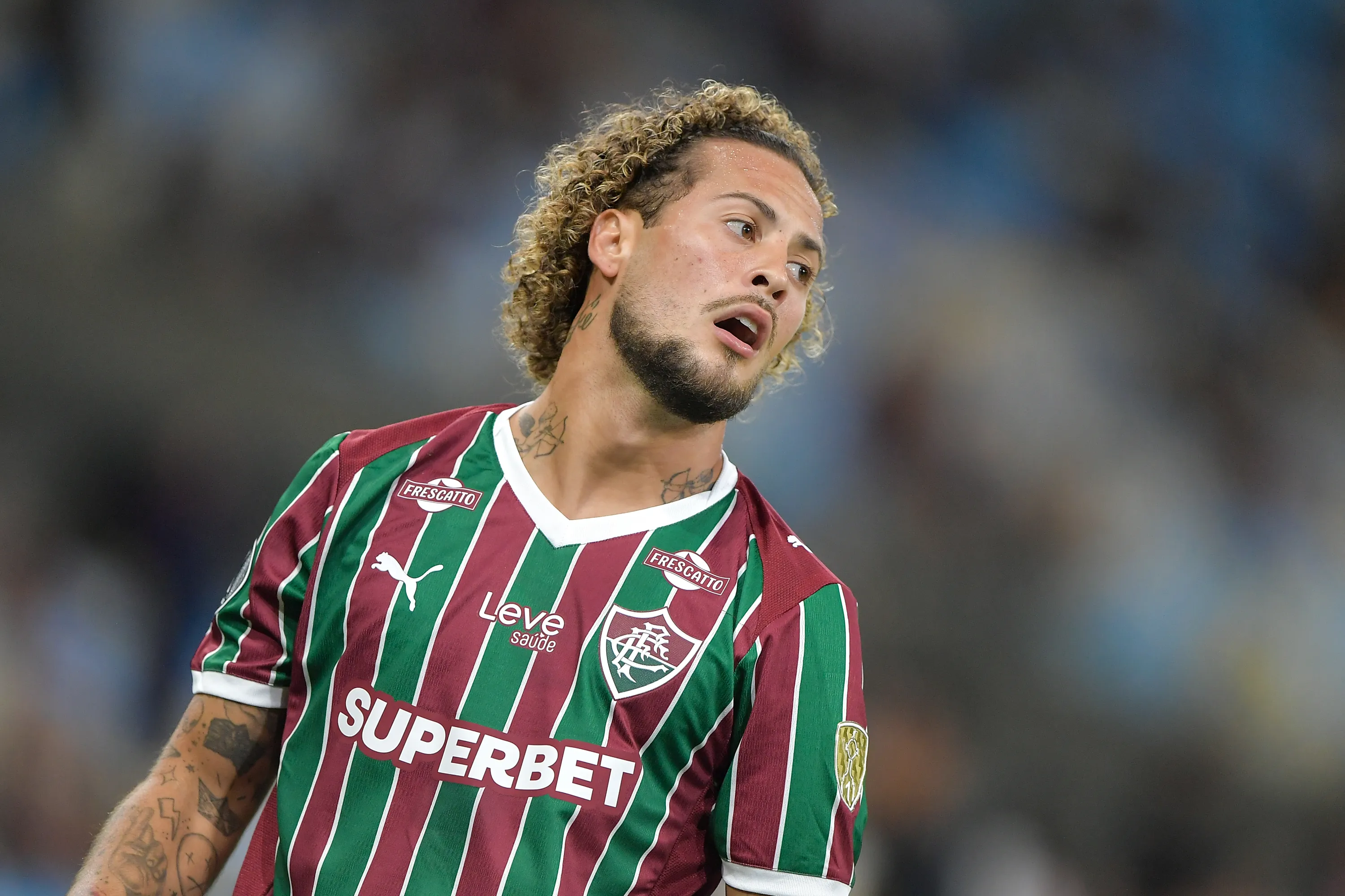 Guga durante partida contra o Independiente no Maracanã pela Libertadores 2026 – Foto: Thiago Ribeiro/AGIF.