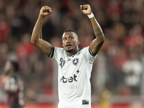 Edenílson vive grande fase no Botafogo