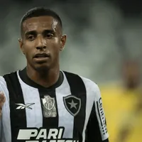 Victor Sá, ex-Botafogo, topa voltar ao Brasil