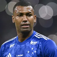 Walace continua afastado no Cruzeiro e não tem rescisão encaminhada