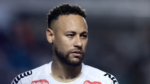 Neymar jogador do Santos durante partida contra o Atlético-MG no estádio Vila Belmiro pelo campeonato Brasileiro A 2026. Foto: Marcello Zambrana/AGIF