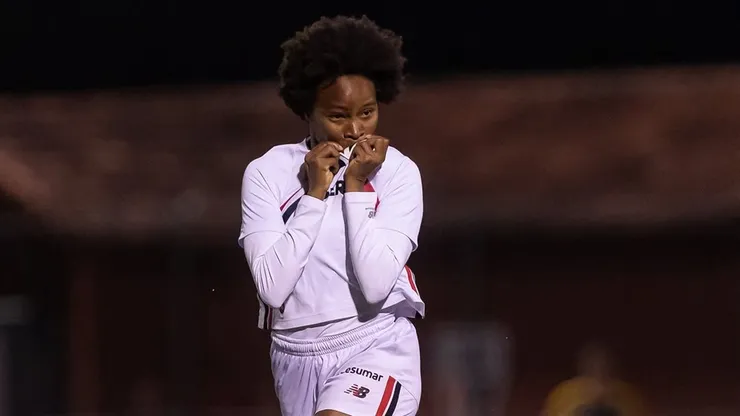 São Paulo vence e assume provisoriamente a liderança do Brasileirão Feminino - Foto: Rebeca Reis/Staff Images Woman/CBF