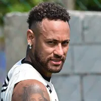 Comentarista não concorda com ida de Neymar para Copa do Mundo