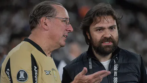 John Textor ao lado de João Paulo Magalhães Lins, presidente do Botafogo