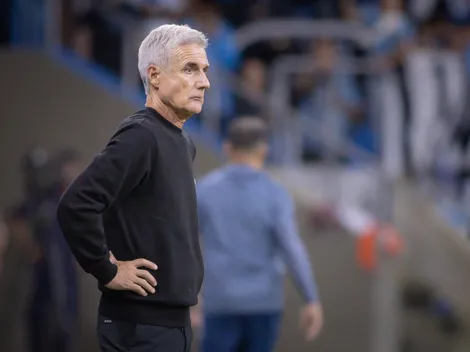 Grêmio decide que não irá demitir Luís Castro mesmo com derrota na Copa do Brasil