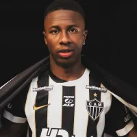 Alan Minda vira novidade em treino do Atlético com Menin