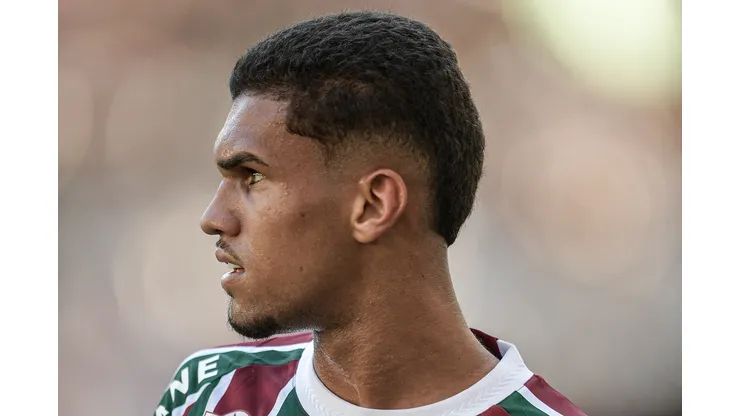 RJ - RIO DE JANEIRO - 16/02/2025 - CARIOCA 2025, FLUMINENSE X NOVA IGUACU - Riquelme Felipe jogador do Fluminense durante partida contra o Nova Iguacu no estadio Maracana pelo campeonato Carioca 2025. Foto: Thiago Ribeiro/AGIF