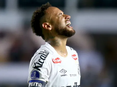 Torcida do Santos repercute álbum da Copa sem Neymar