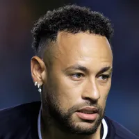 Neymar sofre com rendimento abaixo no Santos